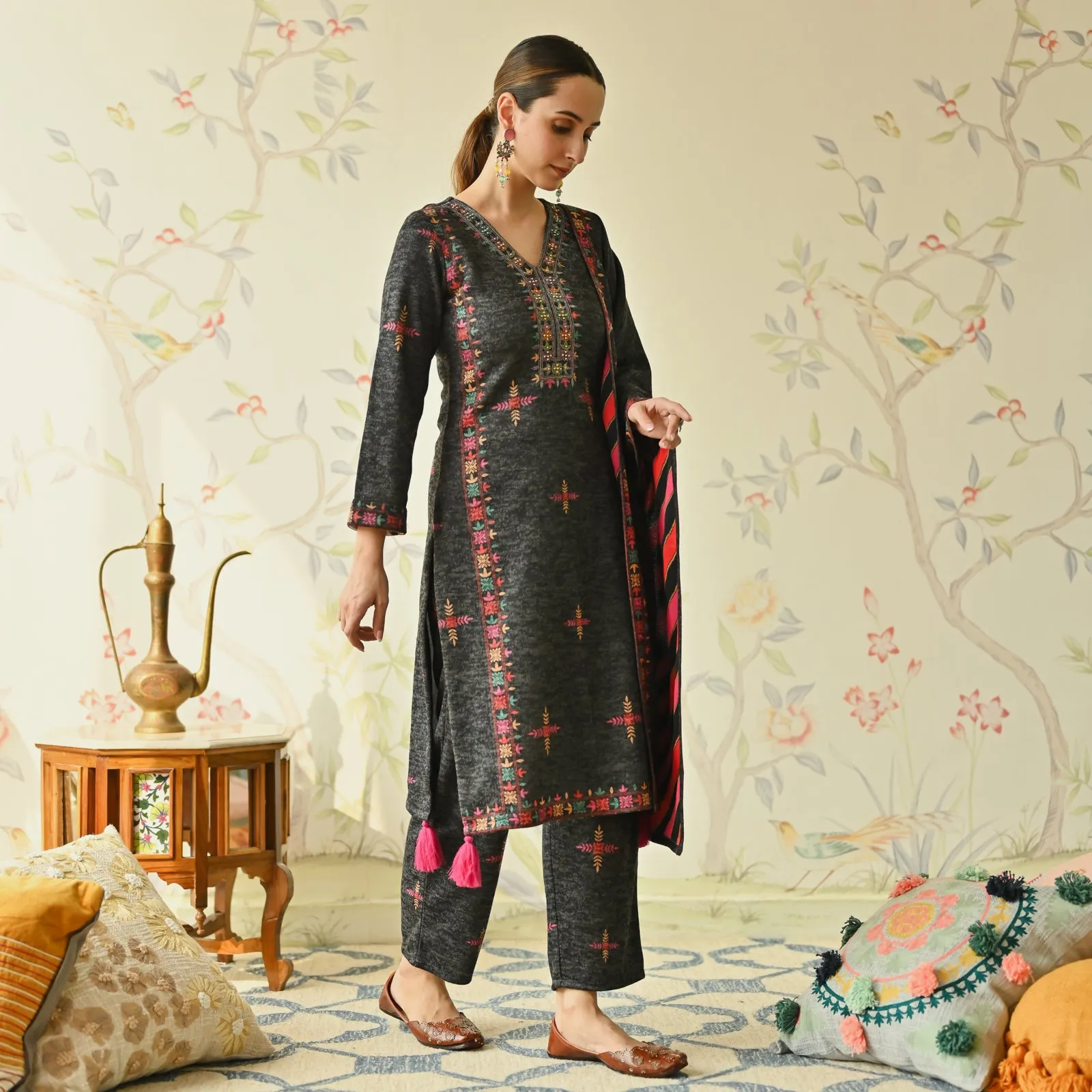 Black Embroidered & Phulkari Printed Woollen Kurta Pant Set with Dupatta