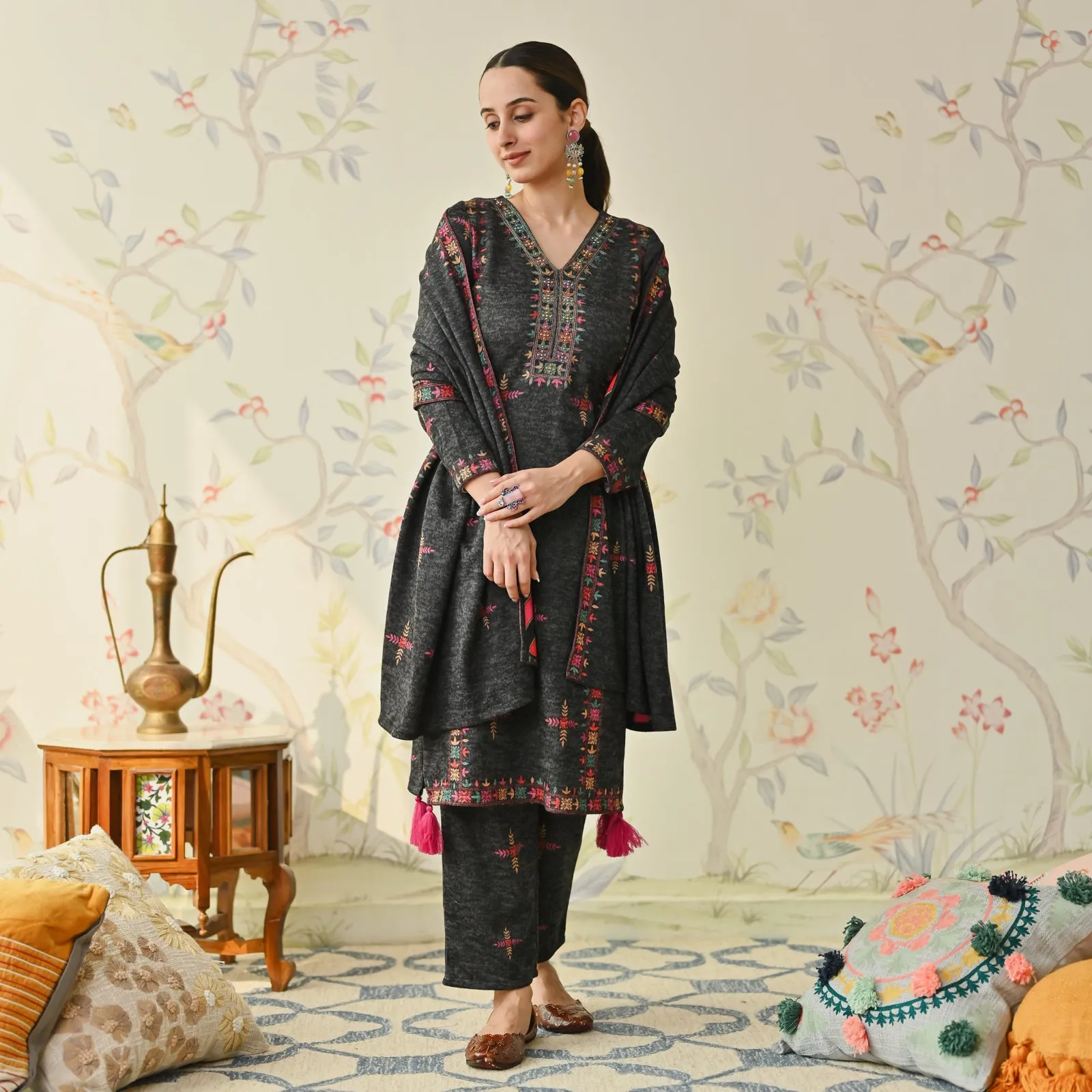 Black Embroidered & Phulkari Printed Woollen Kurta Pant Set with Dupatta