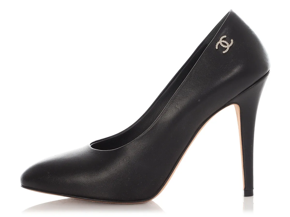 Chanel Black Leather Pumps