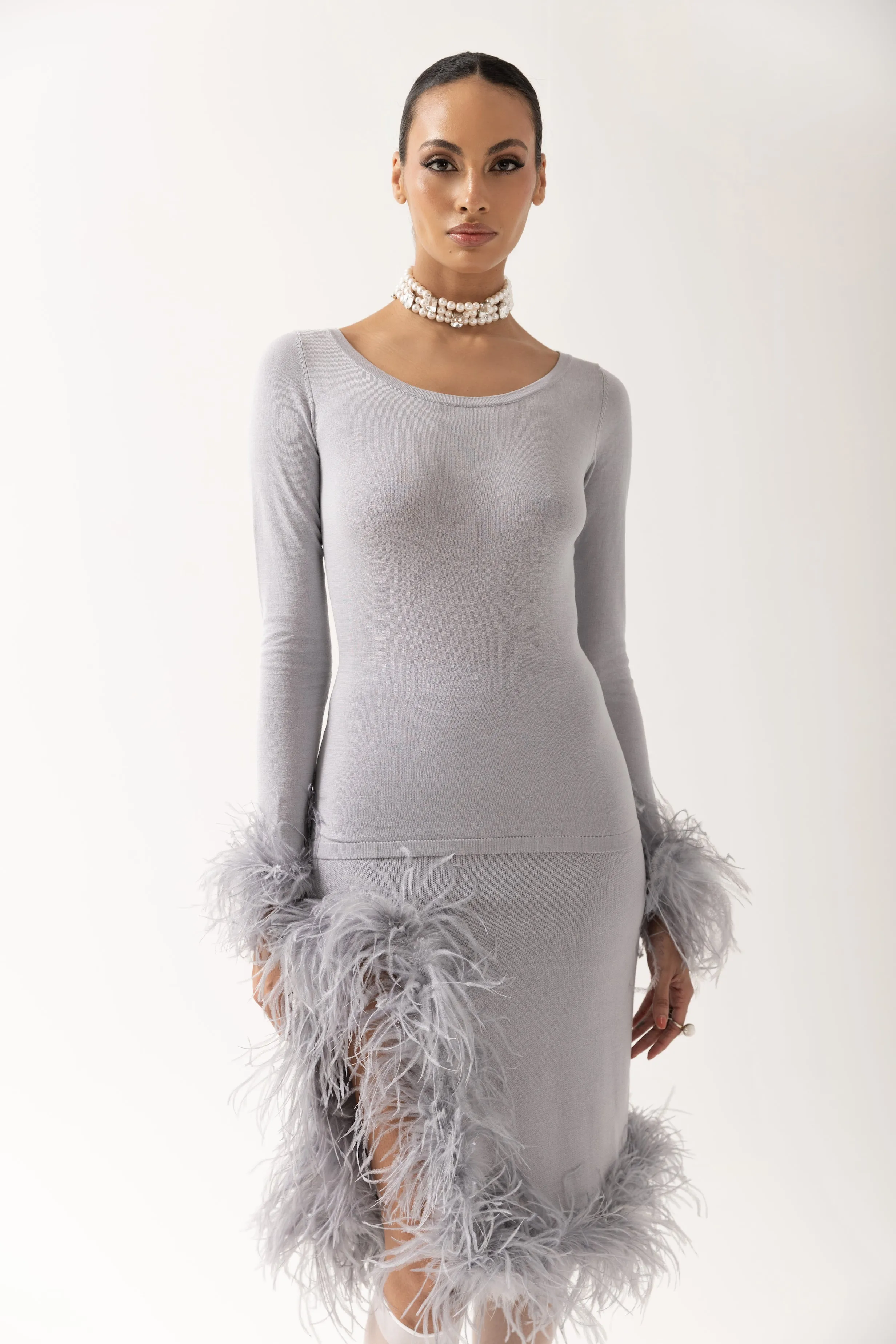 Grey Knit Skirt With Feathers