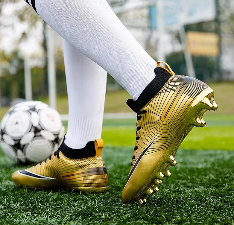 High top football shoes Long spikes broken nails gold soled grass student