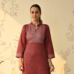 Maroon Embroidered & Monotone Woollen Kurta