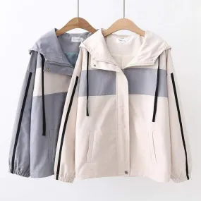 Women's Boyfriend Style Contrast Color Syriped Sleeved Coats With Hood