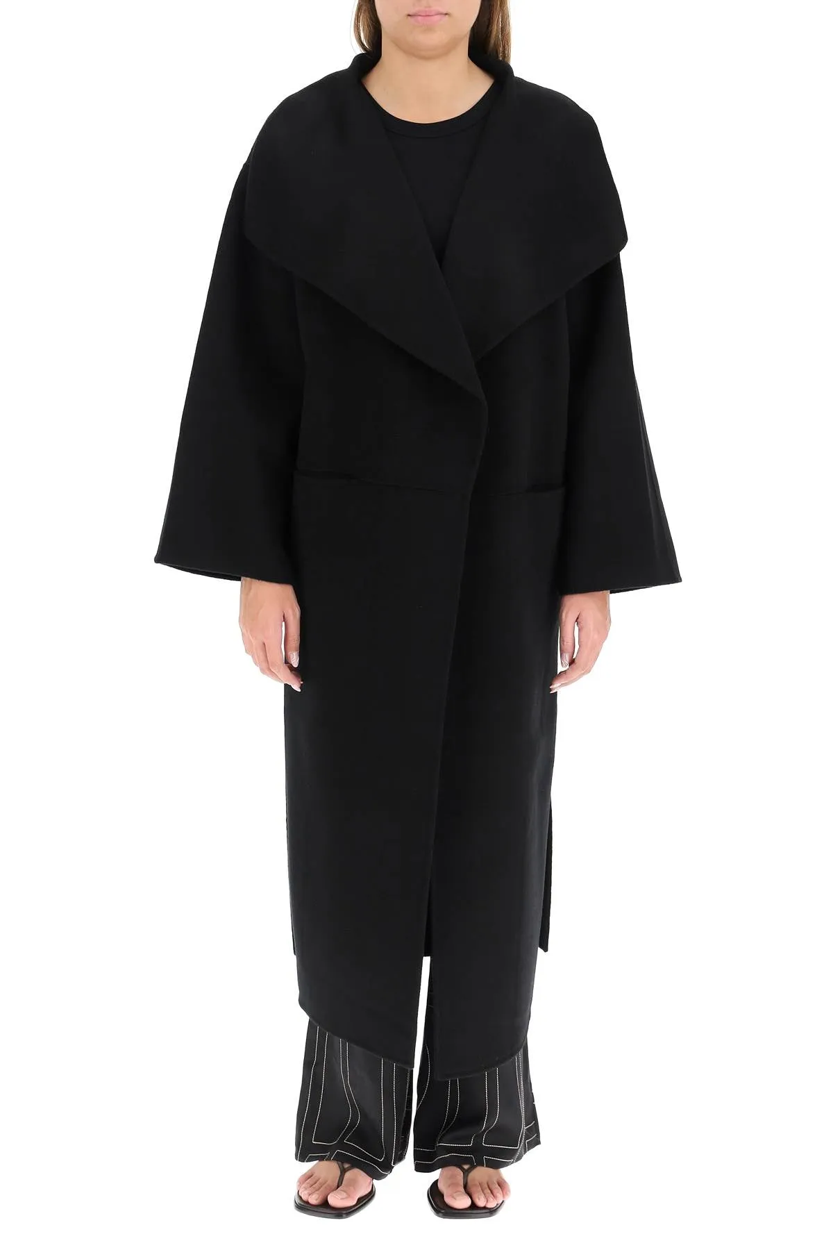 WOOL AND CASHMERE COAT