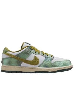 x Alexis Sablon SB Dunk Low Pro White and Pacific Moss HJ3386 300